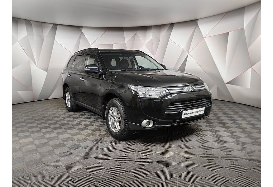 Outlander III RUS MIVEC 2.4 Instyle 4WD RUS CVT 2021 S21