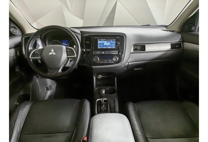 Outlander III RUS MIVEC 2.4 Instyle 4WD RUS CVT 2021 S21