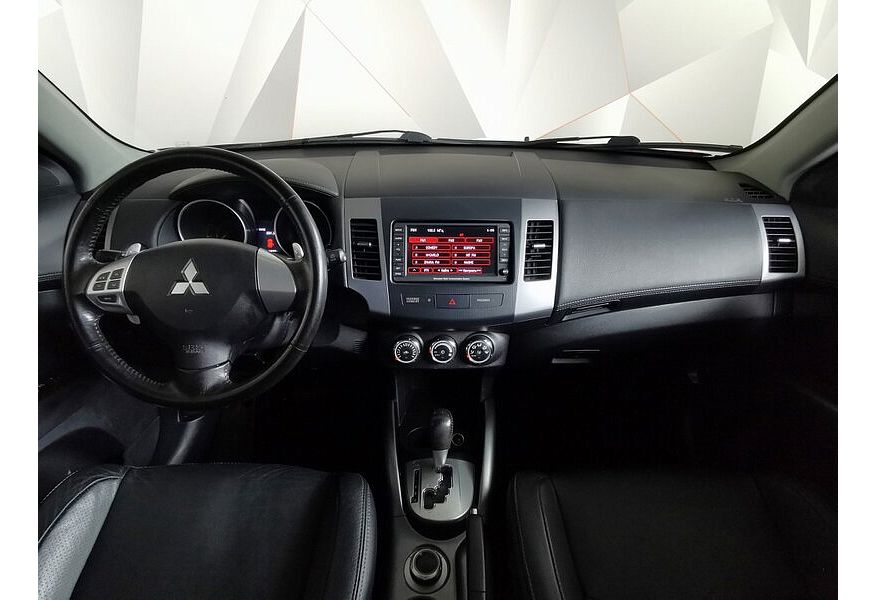 3.0 i V6 24V XL (220 Hp)