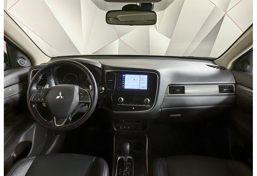 Outlander III RUS MIVEC 2.4 Instyle 4WD RUS (Yandex) CVT 2021 S09